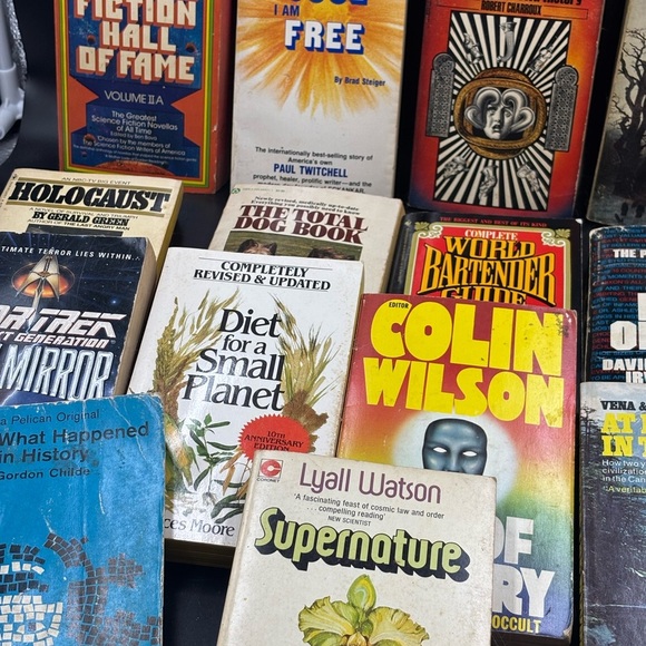 A Paperback Collection of 14 Novels of mixed genres.  Bulk Purchasing. - Picture 9 of 13